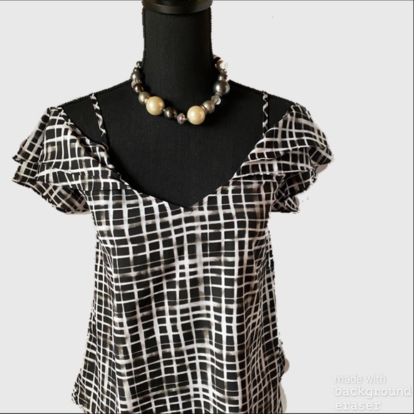 Bar lll draped shoulder top. - Picture 1 of 3